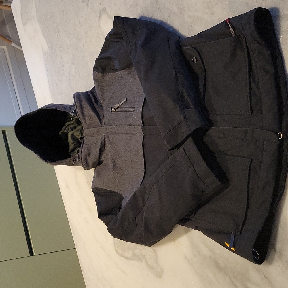 Women's Lole ski jacket, size S